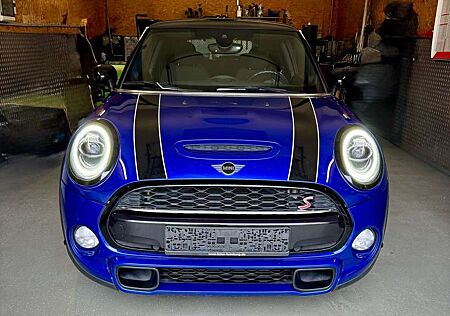 Mini Cooper SD 8G Automatik, ACC, LED, H&K, PANO, RFK