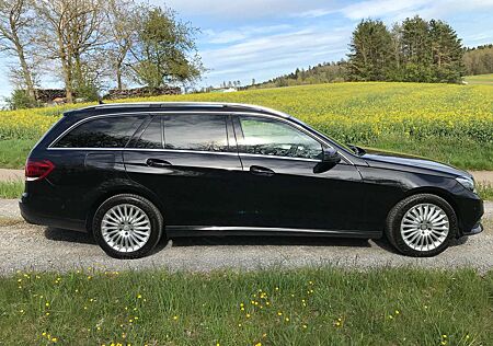 Mercedes-Benz E 250 T BlueTEC 4Matic 7G-TRONIC Elegance