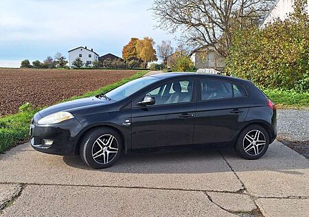 Fiat Bravo 1.4 T-JET 16V Kundendienst Scheckheftgepflegt