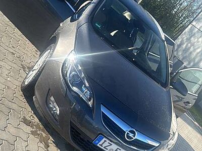 Opel Astra 1.6 Turbo Sports Tourer Automatik Sport