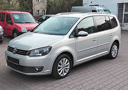 VW Touran Volkswagen Highline Automatikgetriebe Erste Hand