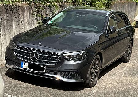 Mercedes-Benz E 400 E400d 4Matic Avantgarde / 1 Jahr Restgarantie