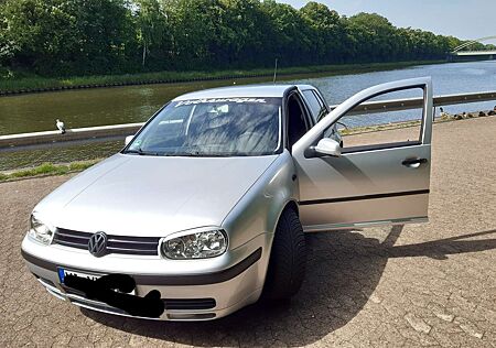 VW Golf Volkswagen 1.4 Special