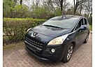 Peugeot 3008 HDi 160 Automatik Business-Line