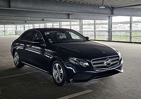 Mercedes-Benz E 220 d 4Matic 9G-TRONIC Exclusive