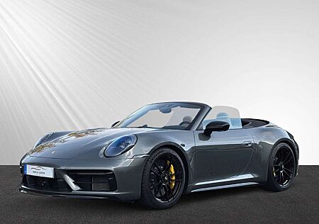 Porsche 992 Carrera 4 GTS/Keramik/Burmester/Sport Design