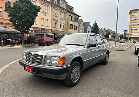 Mercedes-Benz 190