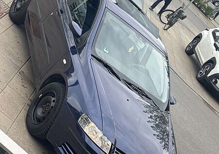 Fiat Stilo 1.6 16V Dynamic Sky Window - Vollfahrbereit !!
