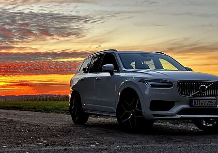 Volvo XC 90 XC90 B5 D AWD Geartronic Momentum