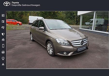 Mercedes-Benz B 200 (BlueEFFICIENCY) 7G-DCT
