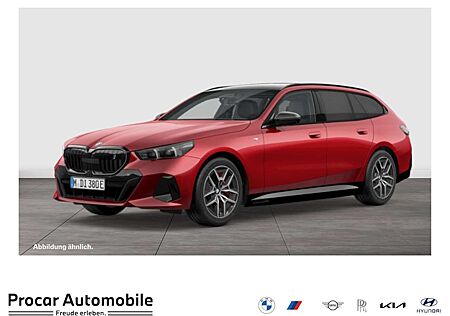 BMW i5 eDrive40 Tour. M Sport Pro HUD+AHK+PANO+ACC+Adapti