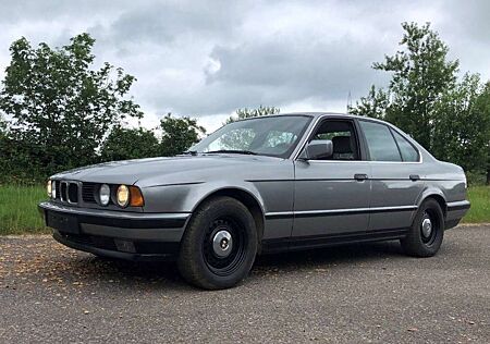 BMW 530i 530