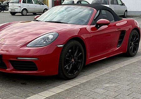 Porsche Boxster 718 *Kaminrot*Approved*Scheckheft