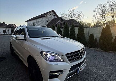 Mercedes-Benz ML 350 BlueTEC 4MATIC 7G-TRONIC