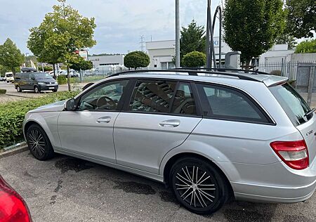 Mercedes-Benz C 180 T Kompressor Automatik Classic