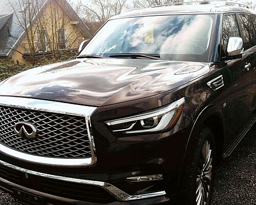 Infiniti QX80