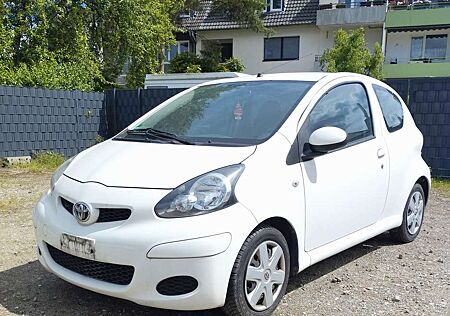 Toyota Aygo Cool TÜV 04/2027