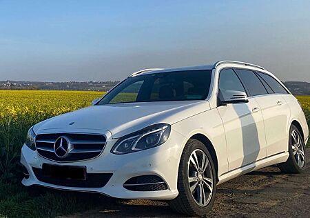 Mercedes-Benz E 220 T CDI 7G-TRONIC