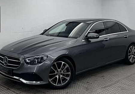 Mercedes-Benz E 300 e 4M AVANTGARDE ABC+MEMO+MASSAGE+KEYLESS+