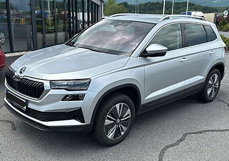 Skoda Karoq 2.0 TDI Style 4x4*AHK schwenkbar*MATRIX*