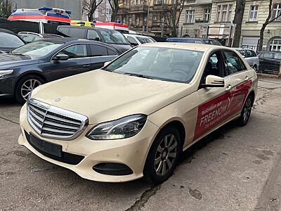 Mercedes-Benz E 200 E 200 BlueTec Limousine *Tot-Winkel+Euro6* 2015