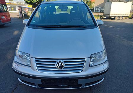 VW Sharan Volkswagen , 2,0TDI,7 sitze, Navi Anhängerkupplung