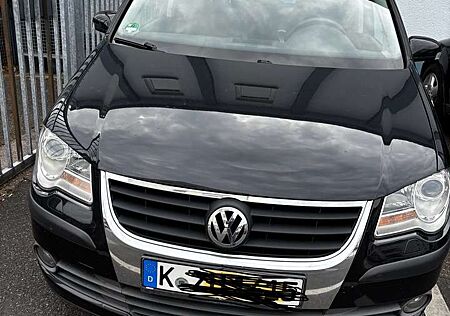 VW Touran Volkswagen 1.4 TSI Conceptline