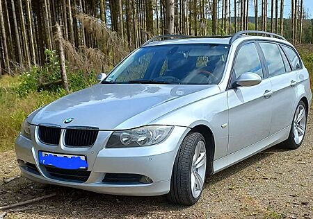 BMW 320i 320 Touring