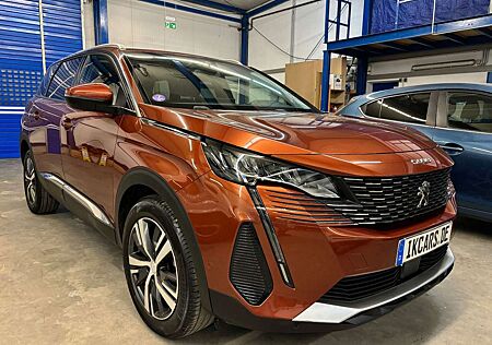 Peugeot 5008 Allure DAB+ LED KAMERA 180° 7-SITZER