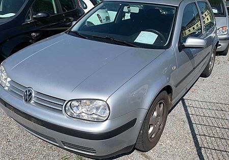 VW Golf Volkswagen 1.4 / KLIMA/EURO 4/EL.FH/ALU