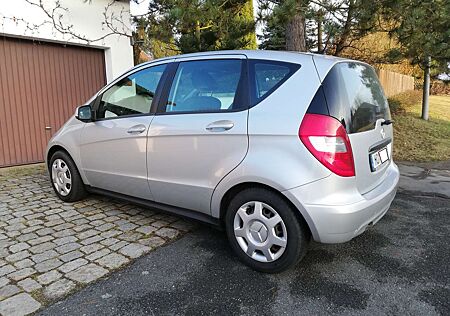 Mercedes-Benz A 180 CDI DPF/AHK/SHZ/6-Gang