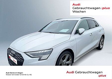 Audi A3 40 TFSI e S line AHK Matrix B&O 18"