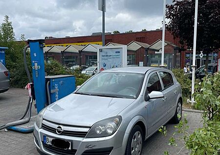 Opel Astra Edition