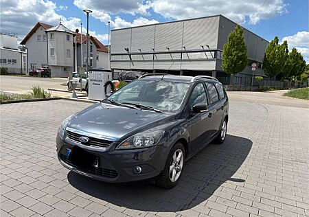 Ford Focus Turnier Style + TÜV NEu