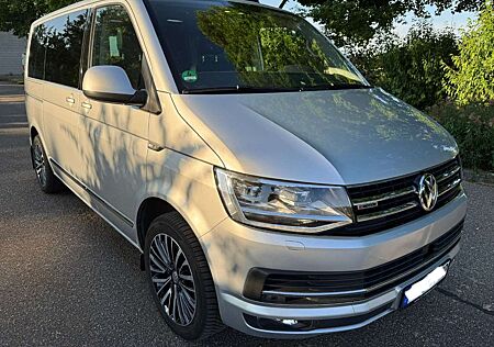 VW T6 Transporter Volkswagen T6 Caravelle Highline 4Motion DSG viele Extras !