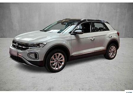 VW T-Roc Volkswagen 1.5 TSI Style DSG ACC LED Sitzheizung el.