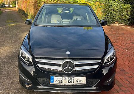 Mercedes-Benz B 180 7G-DCT Urban