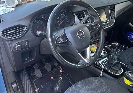 Opel Crossland X Edition