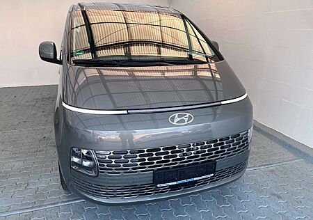 Hyundai Staria Prime 4WD / Panorama