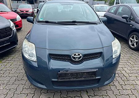 Toyota Auris Sol