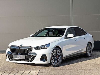 BMW i5 eDrive40 SPRING DEAL mit 20.540 EUR Ersparnis