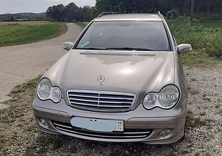 Mercedes-Benz C 200 T Kompressor Classic