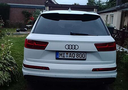 Audi Q7 3.0 TDI quattro tiptronic