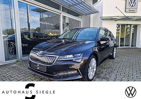 Skoda Superb Combi 1.4 TSI Style iV AHK DSG DCC Navi Pano 19Zol