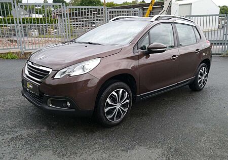 Peugeot 2008 Active, PDC, Touchscreen