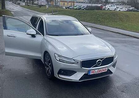 Volvo V60 D4 AWD Geartronic Momentum SHZ AHN