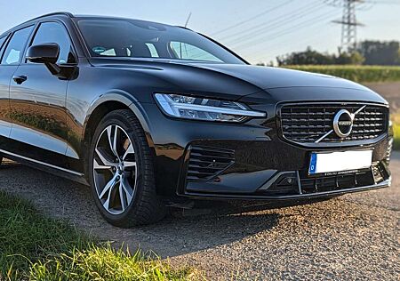 Volvo V60 Plug-In-Hybrid T6 AWD Recharge MwSt. Ausw.