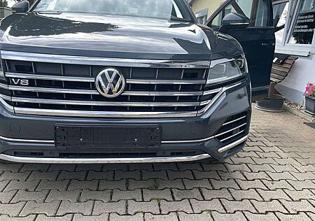 VW Touareg Volkswagen 4.0 V8 TDI SCR 4Motion Automatik