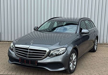 Mercedes-Benz E 220 d T-Modell**Widescreen*360°*SHZ**