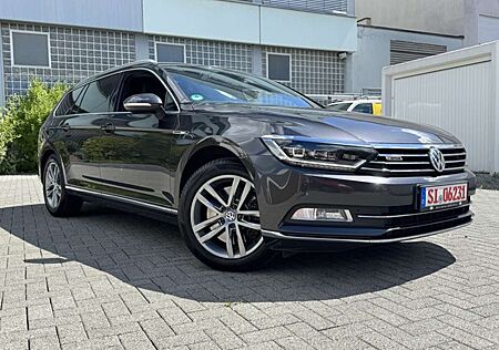 VW Passat Variant Volkswagen HIGHLINE 4MOTION R-LINE LEDER